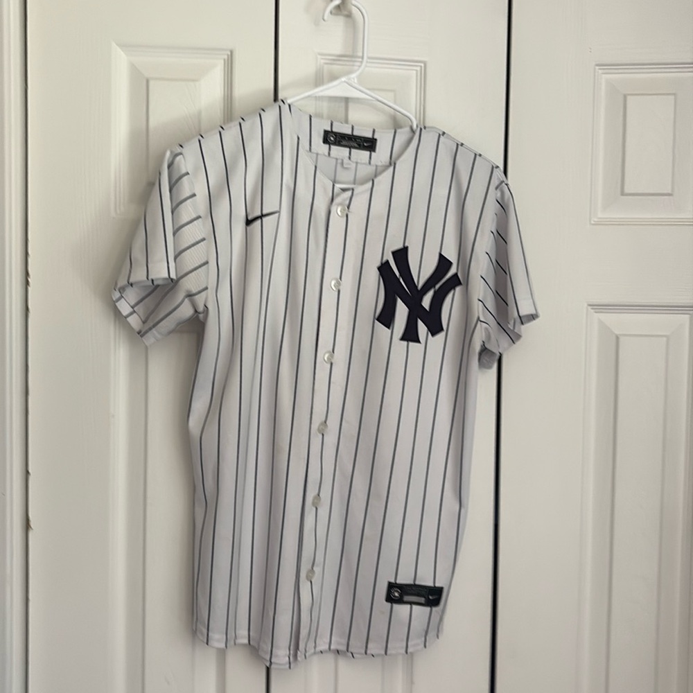Aaron Judge youth large gently used Nike jersey